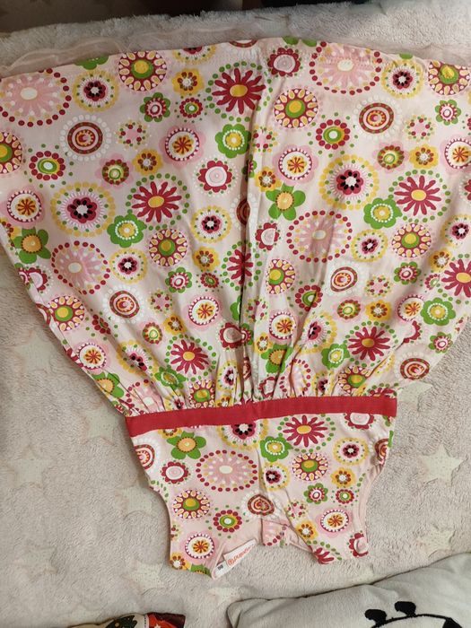 Продам платья детские