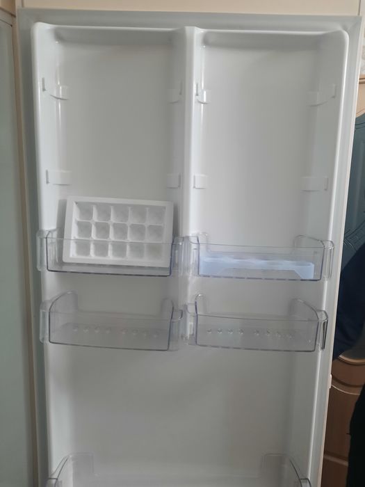 Халадиник LGBT and