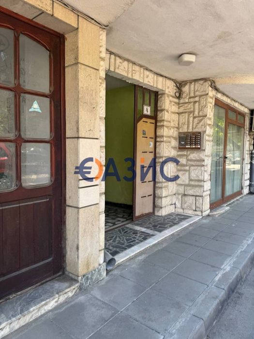 Продава се Тристаен апартамент в Несебър - 78 кв.м за 1276 €/кв.м - Снимка #10