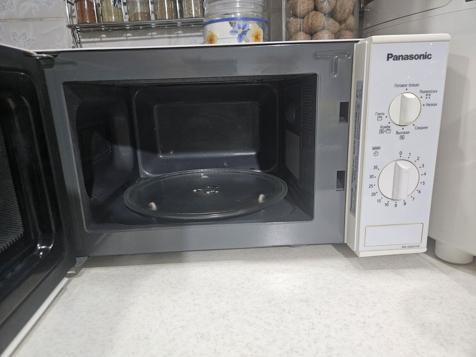 Микроволновка Panasonic бу