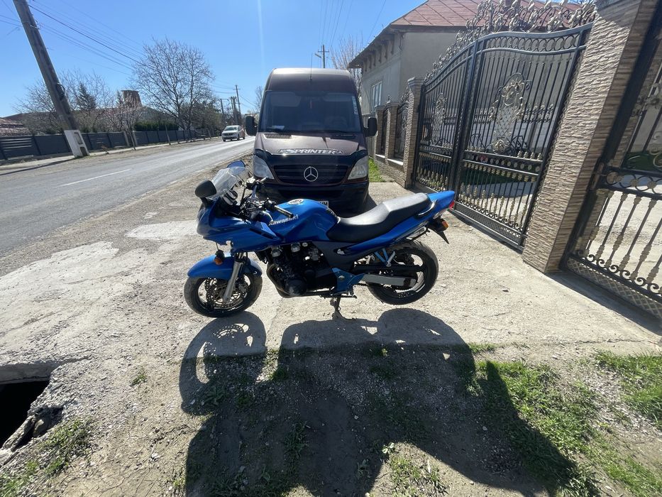 Vand motocicleta kawasaki