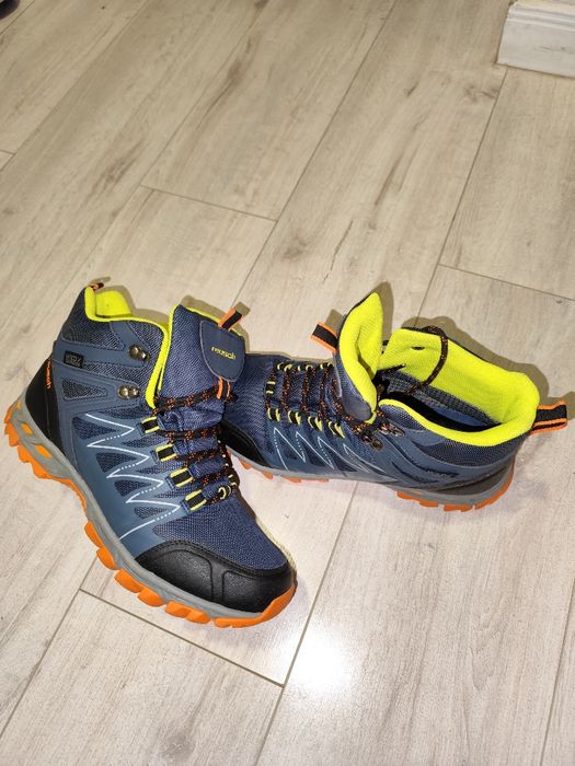 Vând ghete unisex Reusch, marimi 37, 38 și 43. - preț/pereche