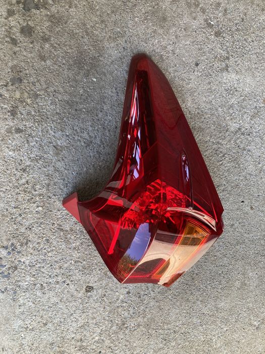 Стоп за тойота аурис комби/Toyota auris 12-15г