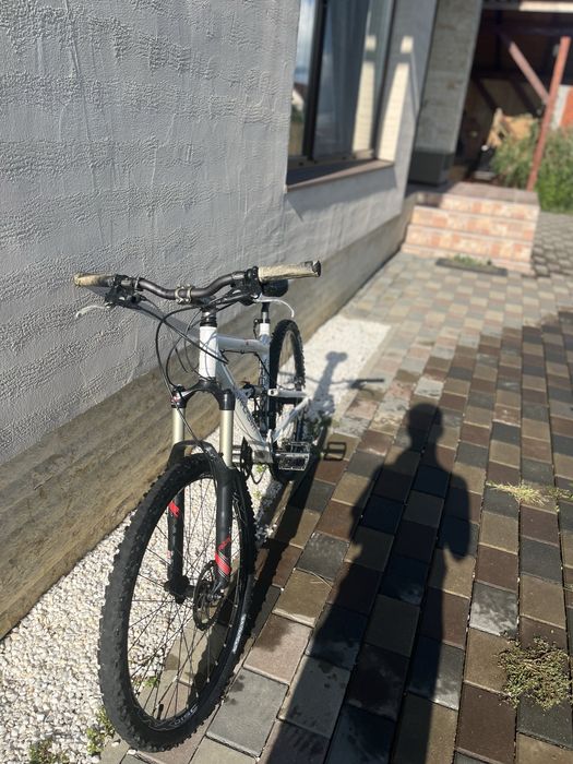 Vand bicicleta full suspension