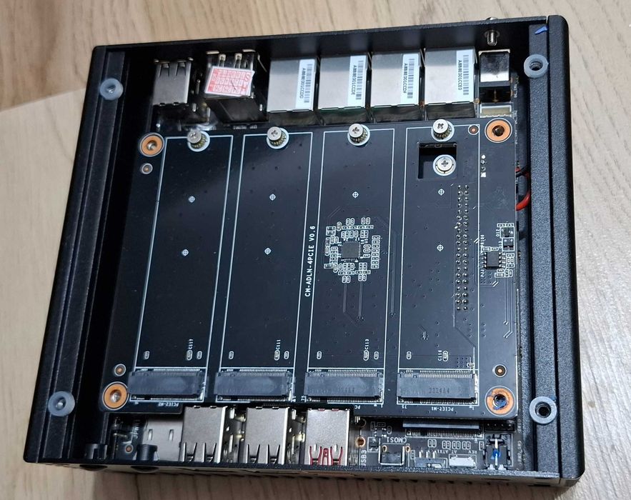 mini server N100, 1NVME250, 16GB 5600 RAM, 4 LAN X 2.5GB, 4X NVME RAID
