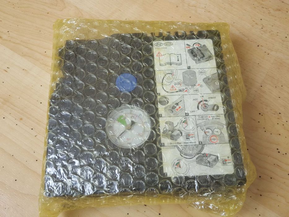 Нов оригинален HYUNDAI-KIA компресор за гуми 12V-10А-120W