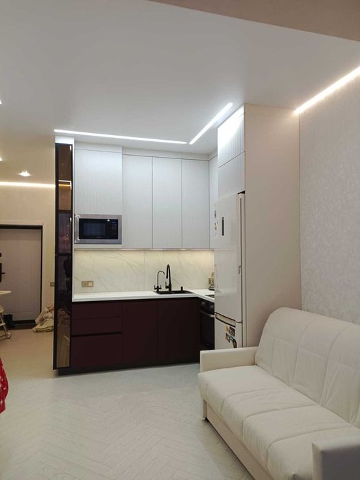 евро 2х комн с дизайнерским ремонтом