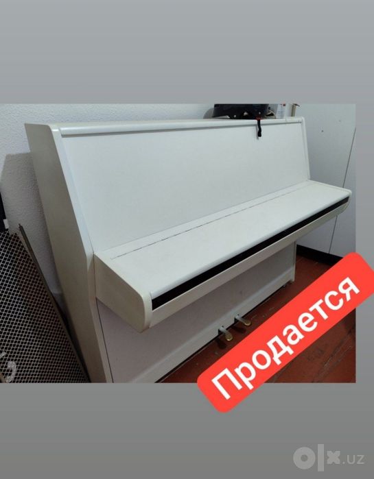 Пианино белое в отличном состоянии