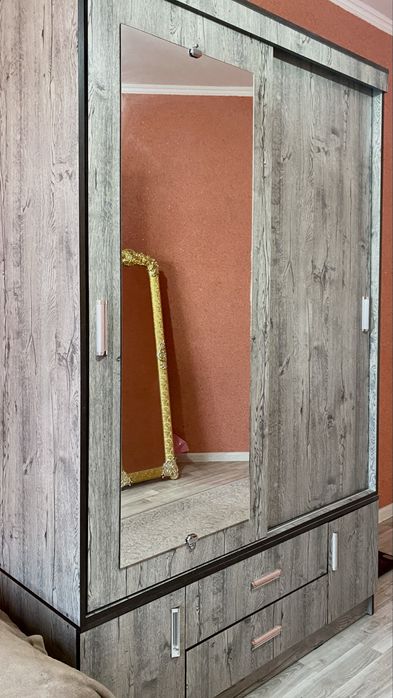 Шкаф для спальни.