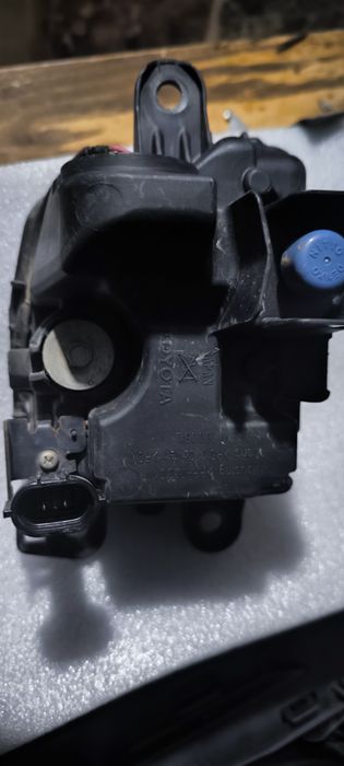 Proiector  ceata Lexus IS MK3 IS300H dreapta sau stanga