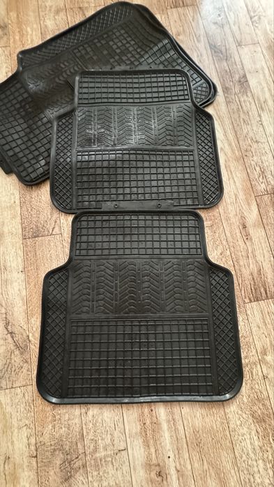 Продам полик от бмв в хорошом сост…