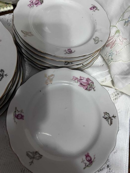 Продам сервиз столовый СССР