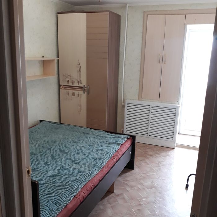 Сдаю 3 ком.кв на долго.