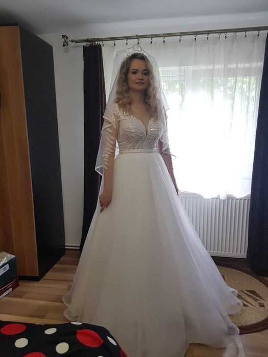 Rochie mireasa A line