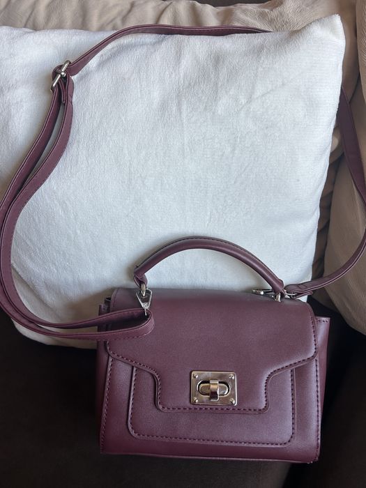 Различни дамски чанти