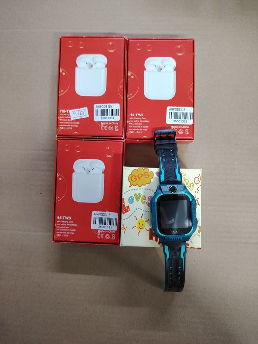 Наушники и детские часы