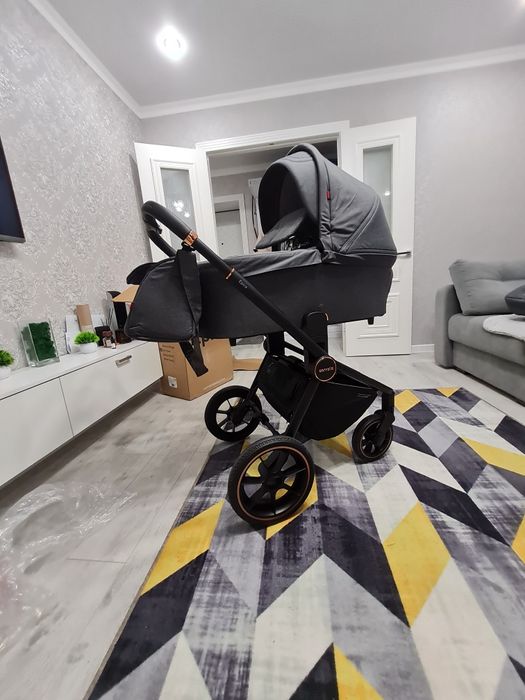 Коляска зима/лето Carello Epica