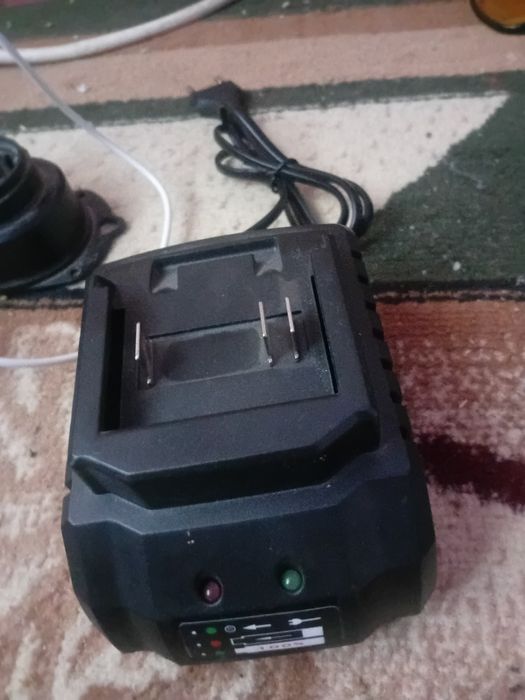 Новыи шрупаверлар сатылады