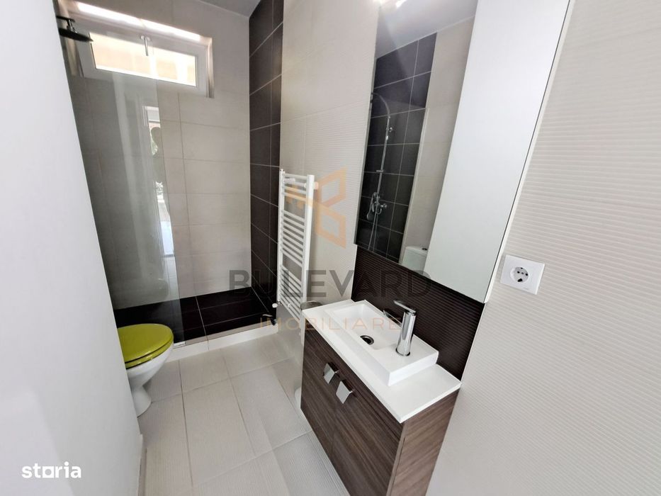 Casa tip dulplex 120 mp + 80 mp terase + garaj, zona Liceu Waldorf