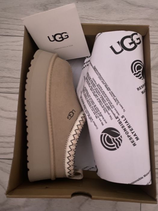 Ugg crem marimea 37