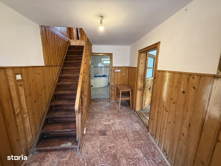 Casă 228 mp P+M + foișor+ teren 770 mp - Comarnic Prahova