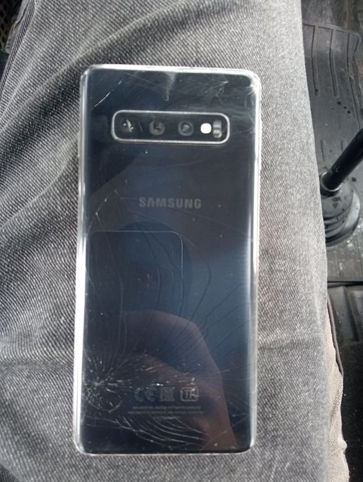 Самсунг С 10 каратыш