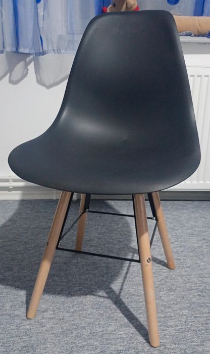 Set 4 scaune bucătărie , noi în cutie