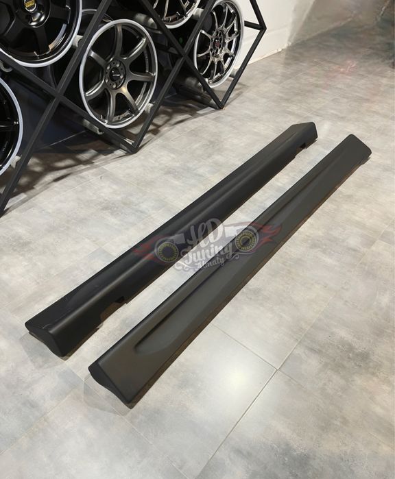 Пороги Toyota Caldina