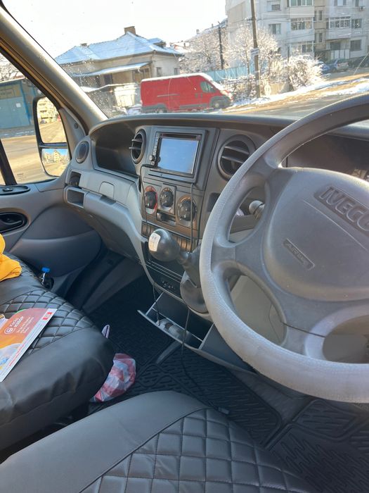 Продвам бус ивеко дейли 2.3НPI 2010 година