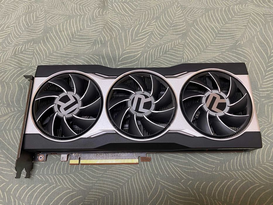 AMD Radeon RX 6800 16GB