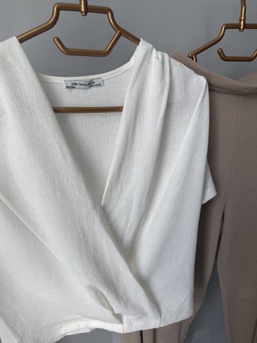 Продам Костюмы ZARA