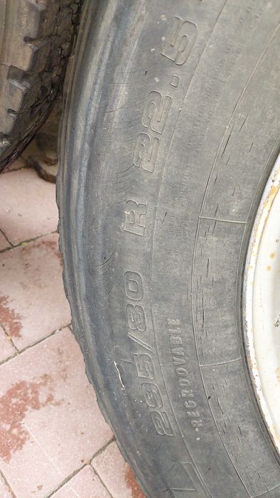 Авторезина 295/80/22,5