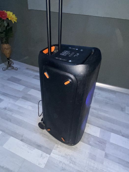 JBL 310 partybox