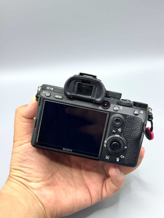 Sony A7 III + 85mm f/1.8 комплект продаётся