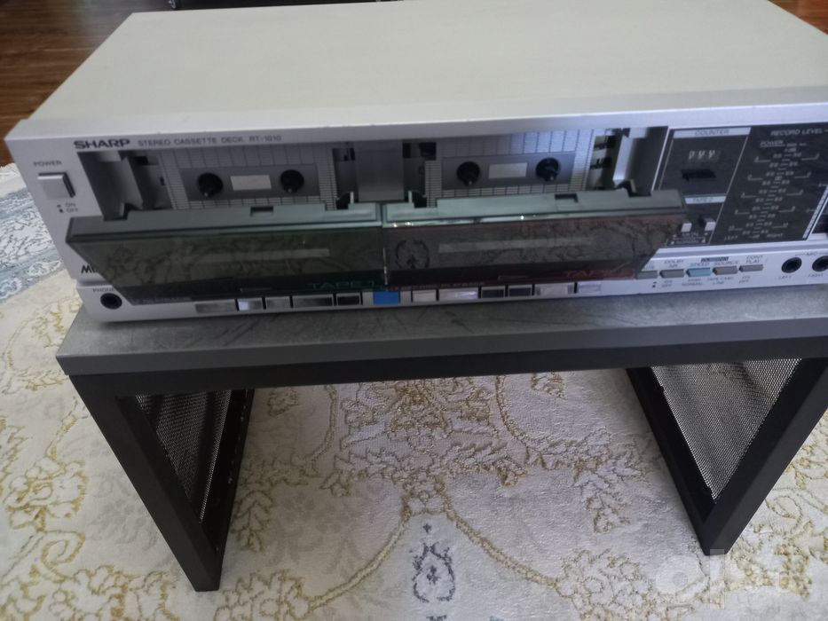 Sharp RT-1010 кассетная дека