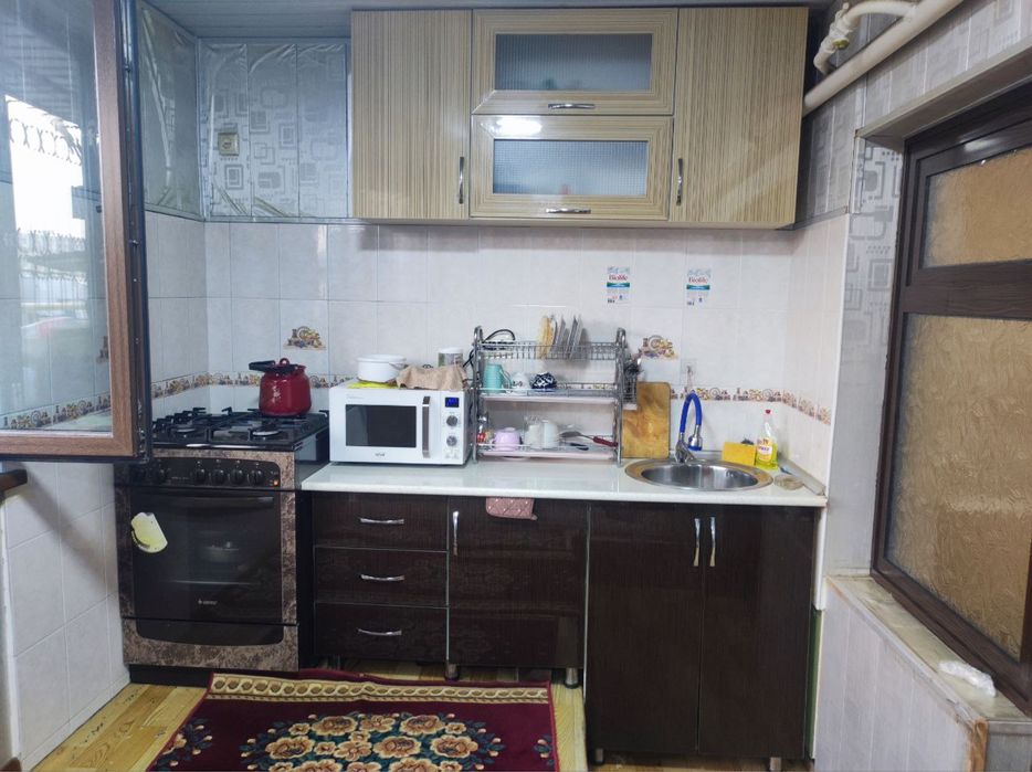 Uy sotiladi kvartira 2xona