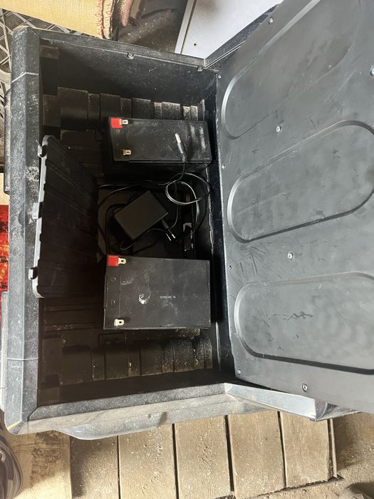 Продам детский электромобиль