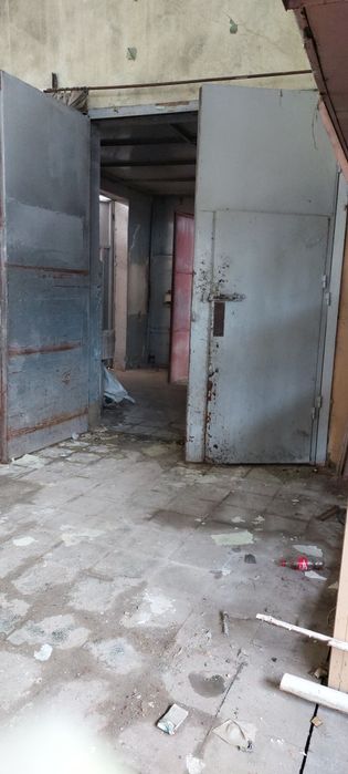Метални врати с различни размери