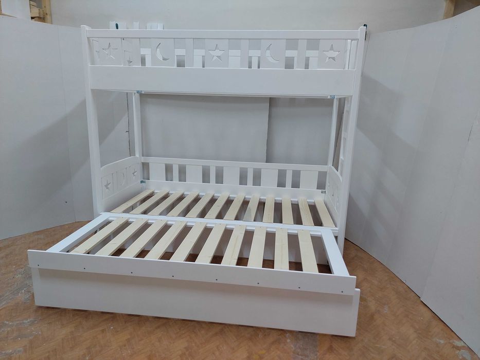 TRANSPORT GRATUIT.Pat etajat extensibil,cod 2509