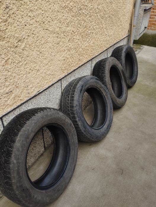 Зимни гуми за суф 225/65/17