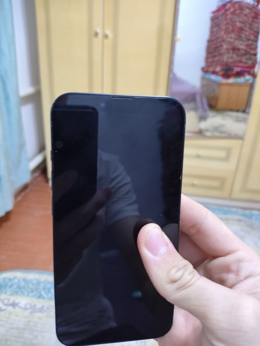 Iphone 13 128гб блокирован айклауд
