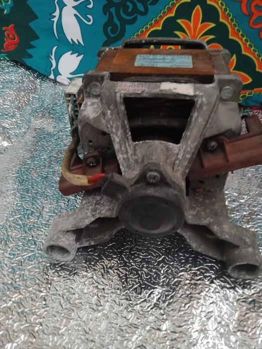 Матор для стиральной машины