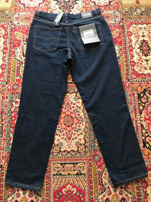 Vand blugi originali Duty Free_marimea 56