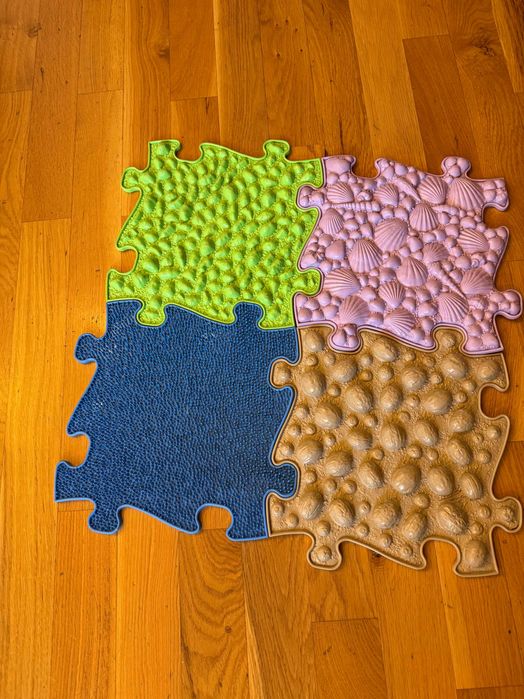 4 Covoare ortopedice senzoriale pentru copii