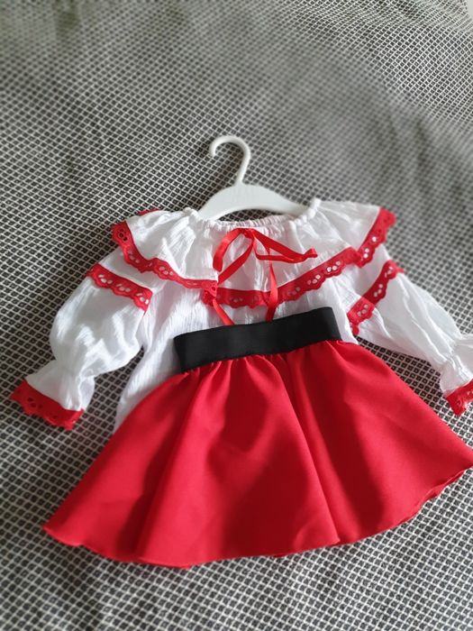 Costumas traditional bebelina