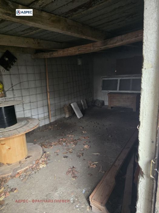 Продава се Къща в с. Коиловци, Област Плевен - 280 кв.м за 219 €/кв.м - Снимка #4
