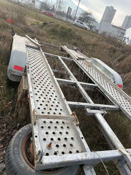 Ремърке платформа