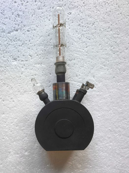 Винтидж индустриален магнетрон MG 8/200 (1977 г.) - за колекционери и декор