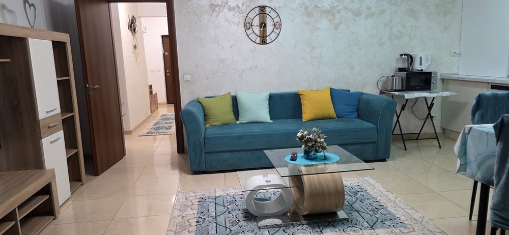 Vand apartament decomandat 2 camere Mamaia Nord