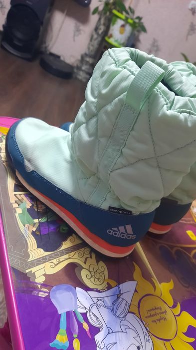 Продаю демисезонные сапожки